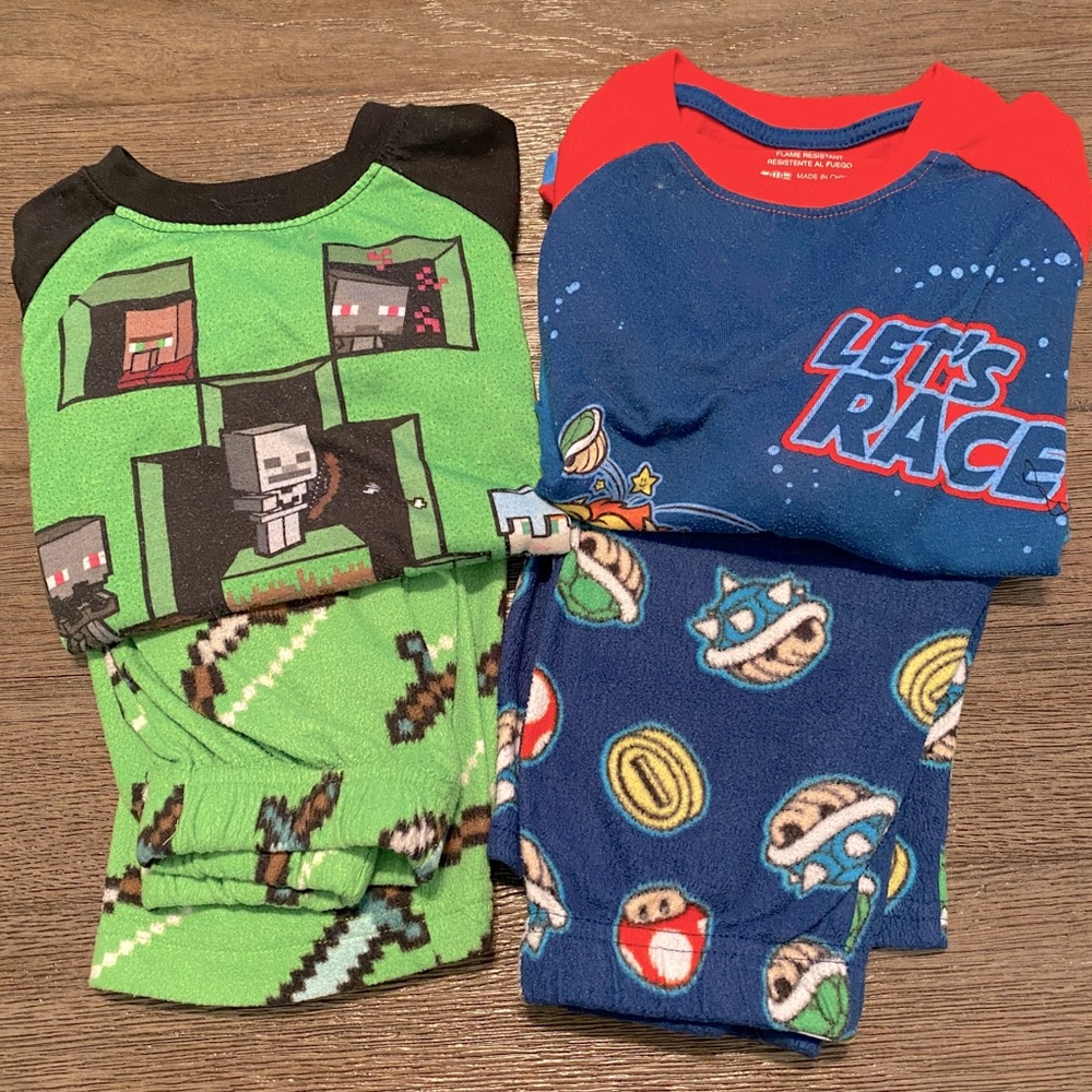 Pajama Set Youth Size 4/5